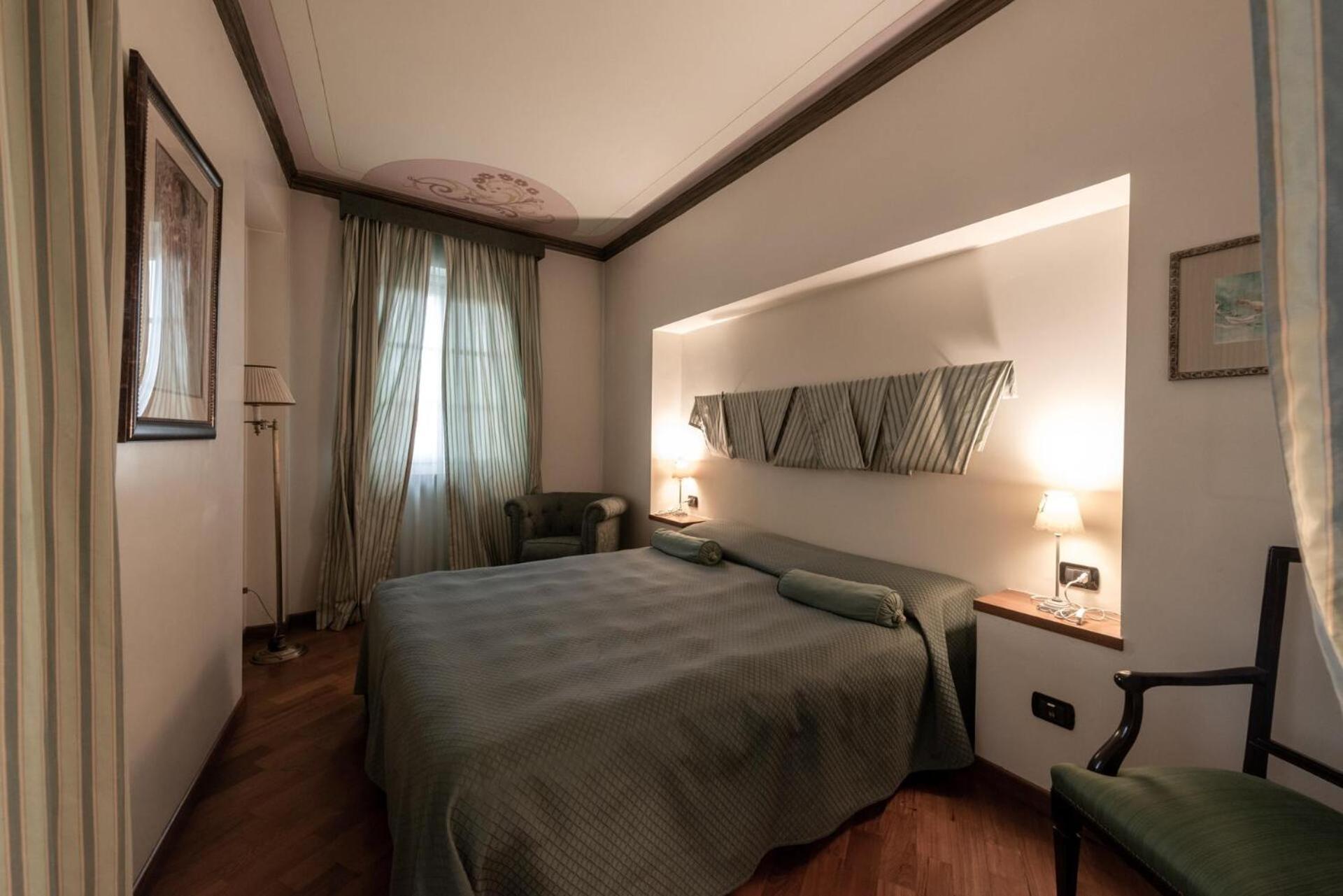 مبيت وإفطار ألبا Palazzo Finati المظهر الخارجي الصورة