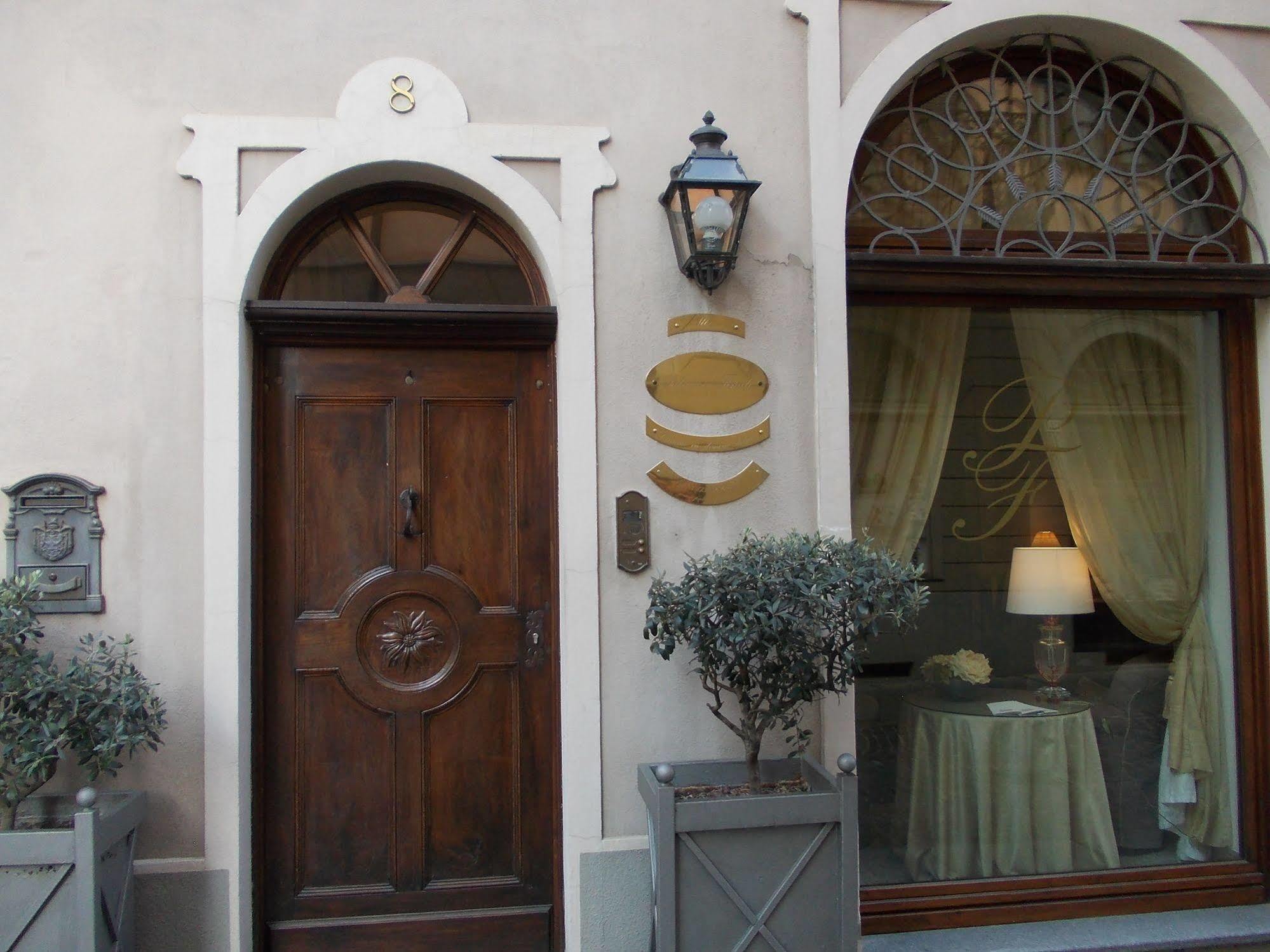 مبيت وإفطار ألبا Palazzo Finati المظهر الخارجي الصورة